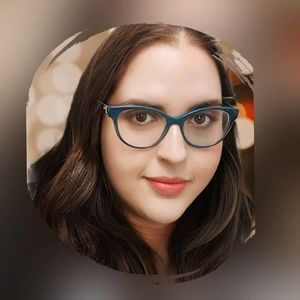 Meet your Posher, Carimar